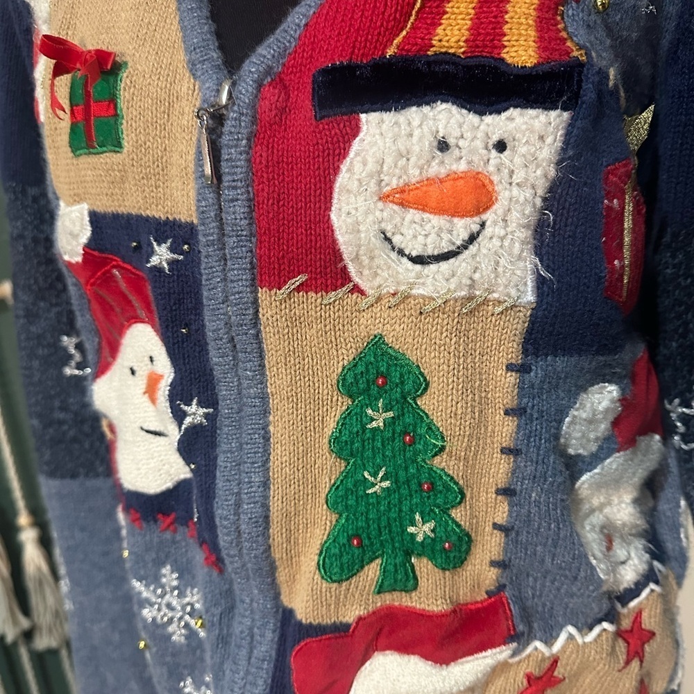Vintage Studio Joy Patchwork Holiday Cardigan with Festive Embroidery size S - Picture 2 of 8